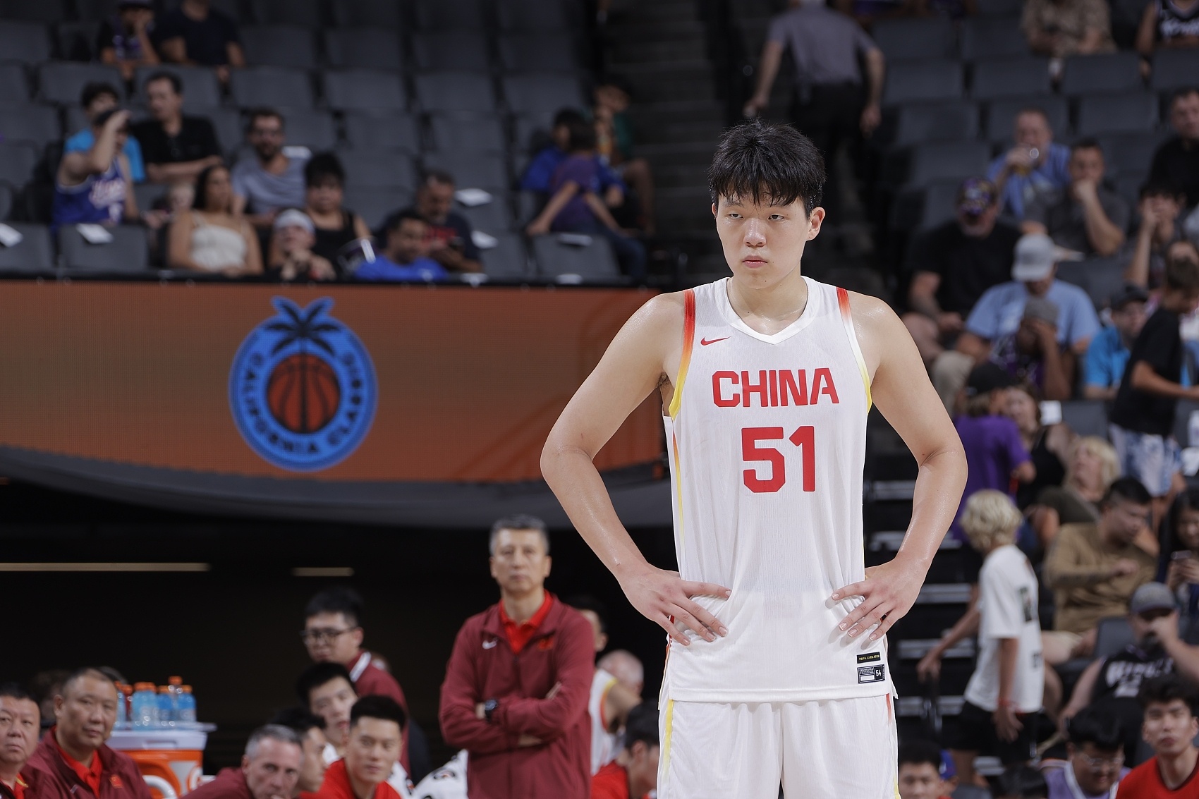 凯发K8手机端、APP下载、流畅界面、智能推荐、高效操作-等你！杨瀚森转发：永不言败 奋勇向前 中国男篮 一起加油！