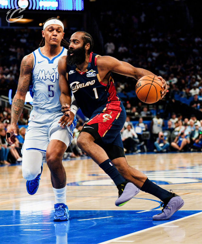 凯发K8手机端、APP下载、流畅界面、智能推荐、高效操作-班凯罗准三双贝恩35分，哈登空砍30+6+8米神打铁，魔术复仇骑士