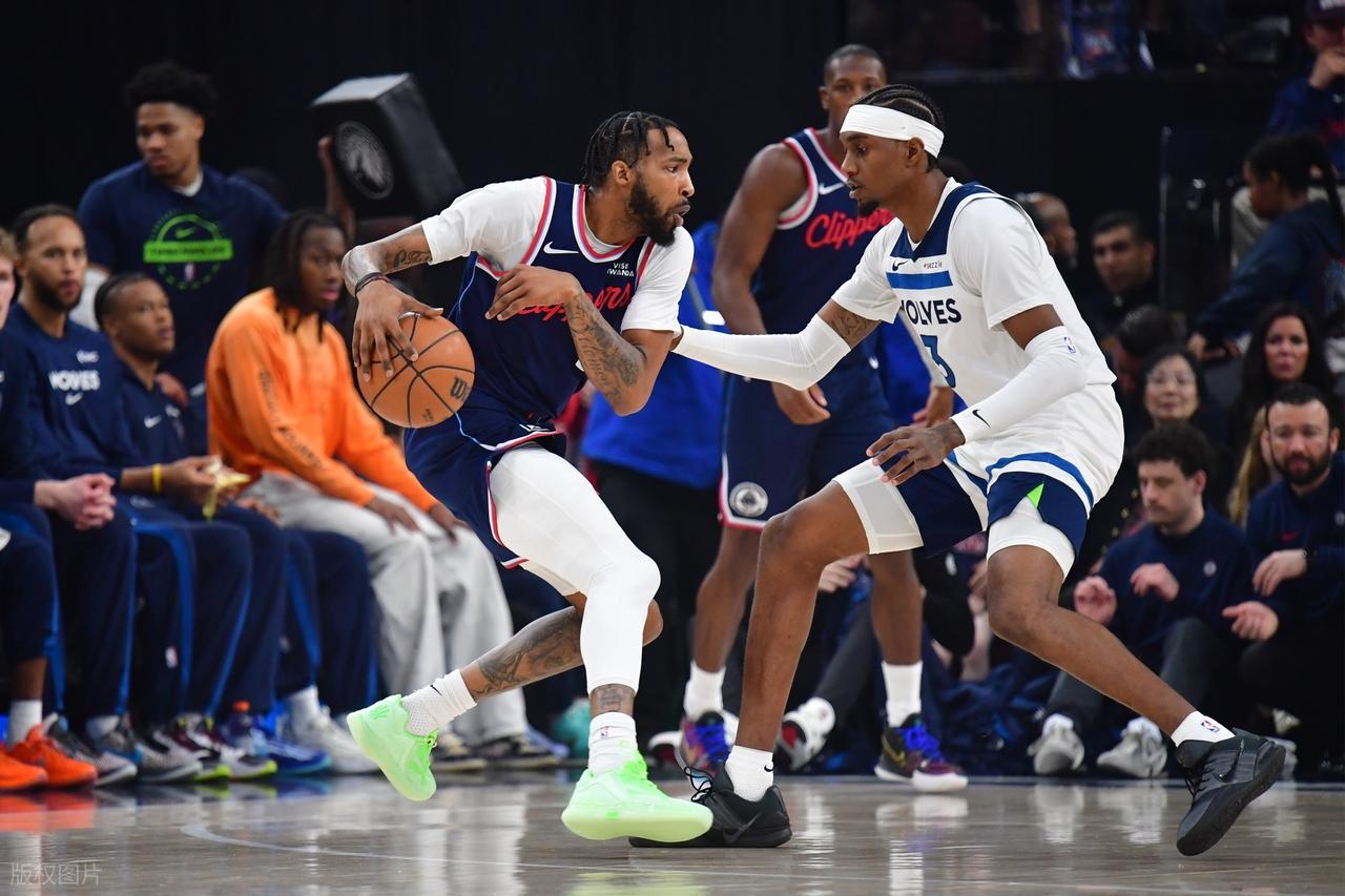 凯发K8手机端、APP下载、流畅界面、智能推荐、高效操作-无敌战神！小卡狂轰45+5+5创纪录！加兰给力，爱德华兹空砍36+2+5